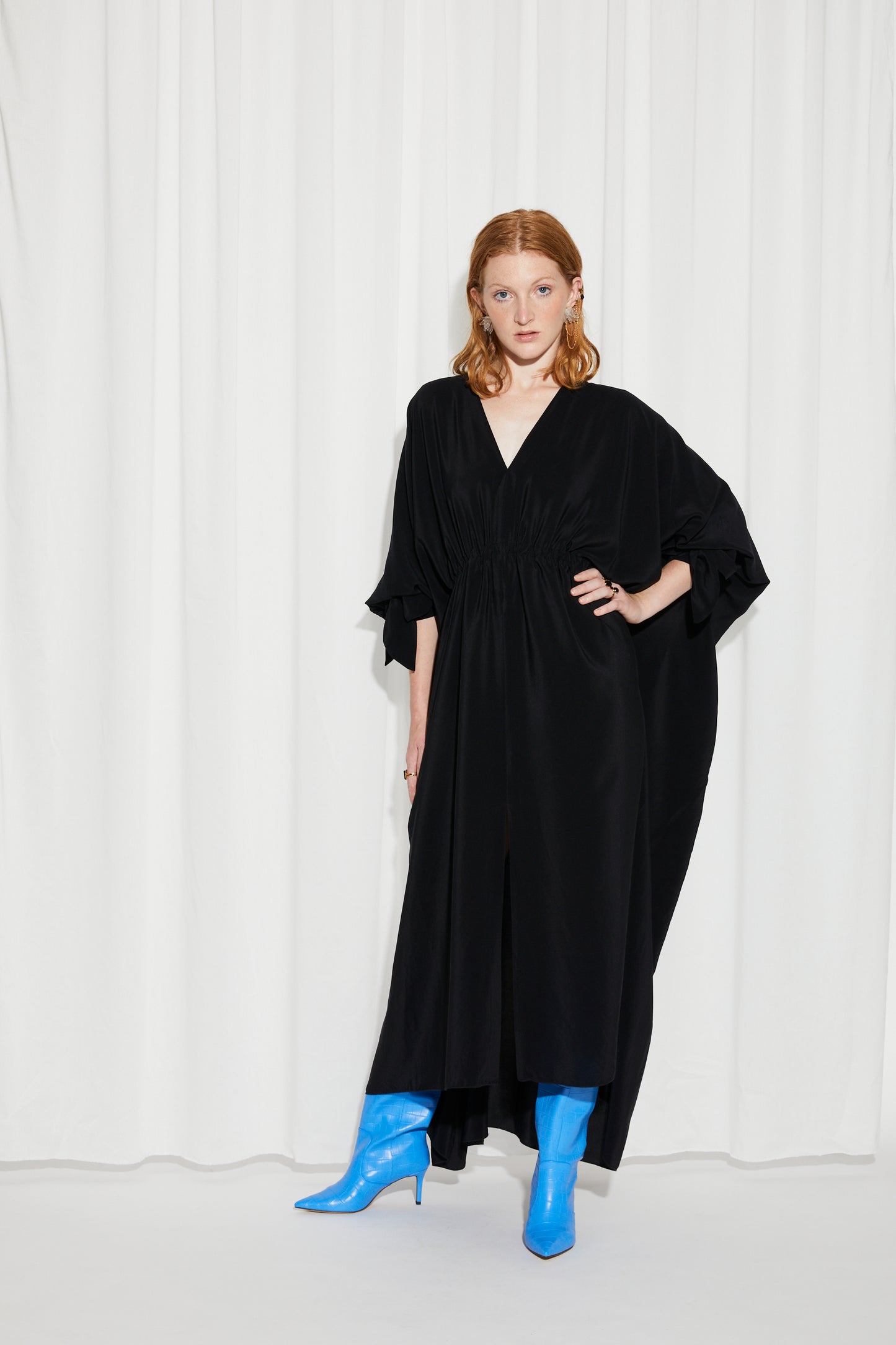 Euphoria black silk gown by Prague fashion atelier MAY
