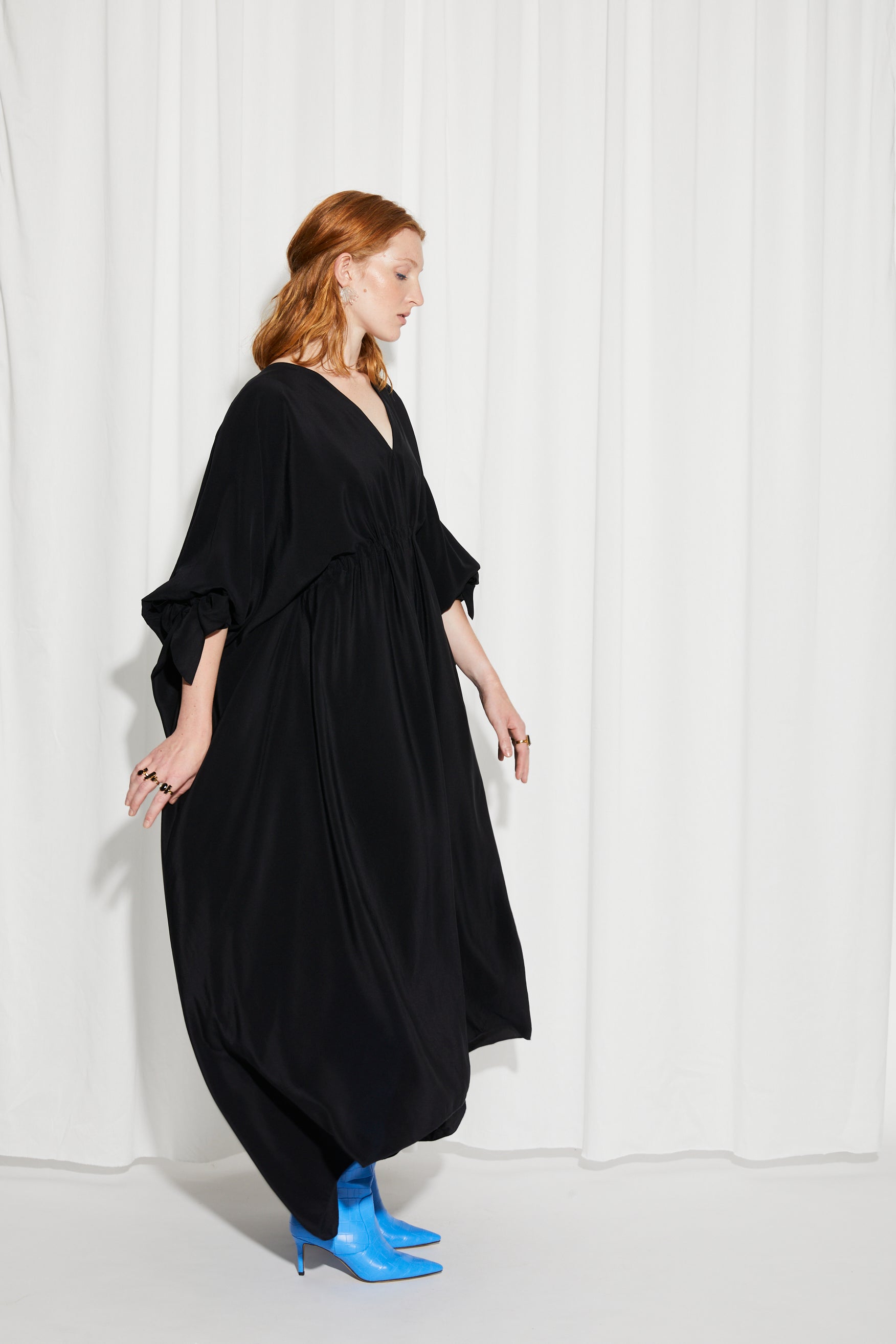 Euphoria black silk gown by Prague fashion atelier MAY
