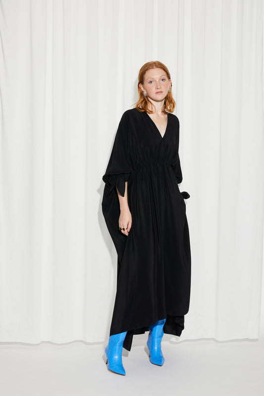 Euphoria black silk gown by Prague fashion atelier MAY
