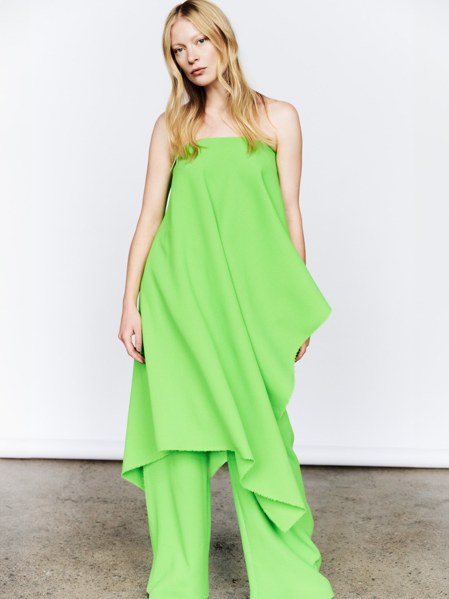 Sense Nika minimalist top by Prague fashion atelier MAY

