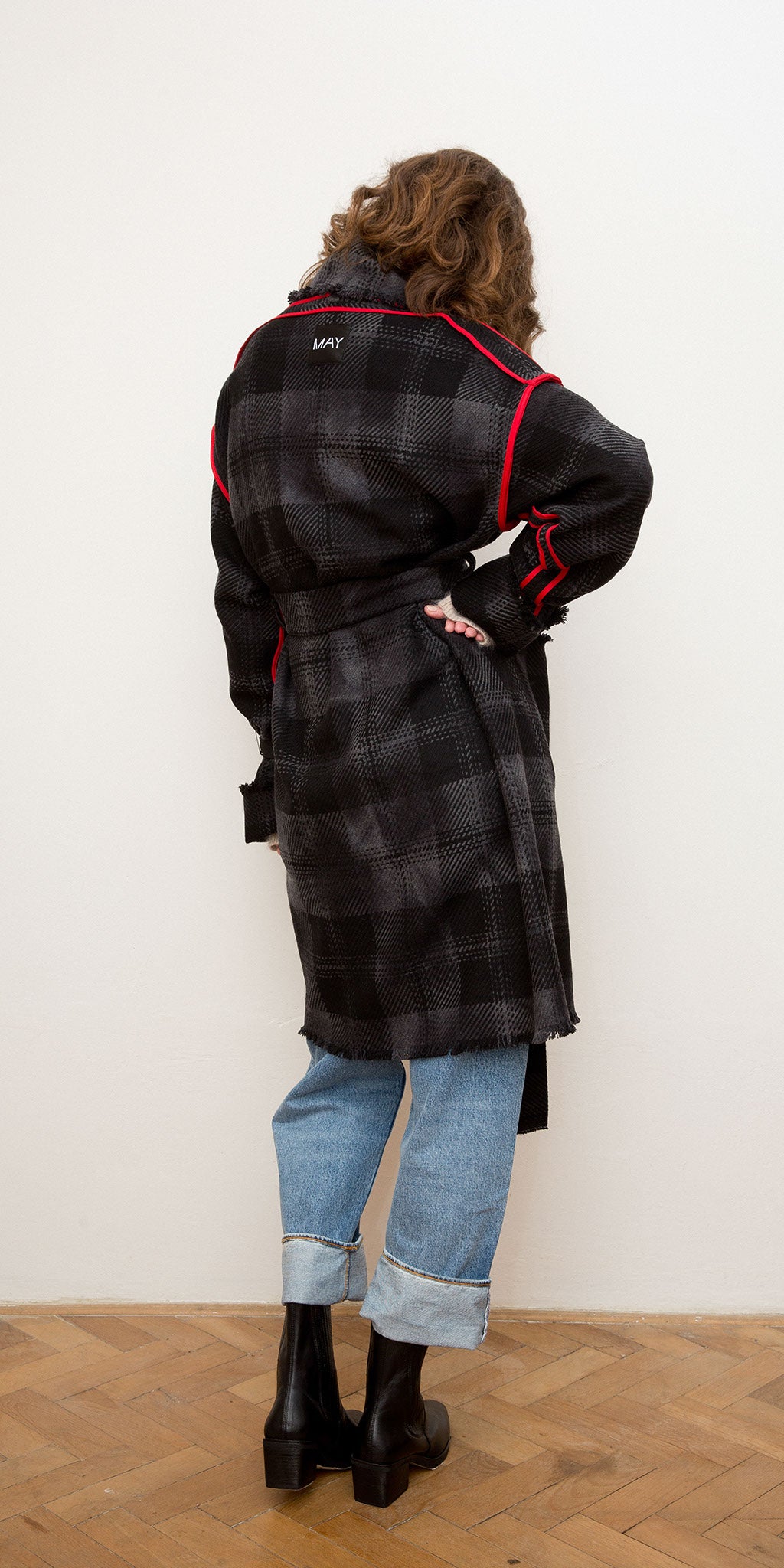 ARCHIVE FOUNDATION COAT 04 THE ARTIST